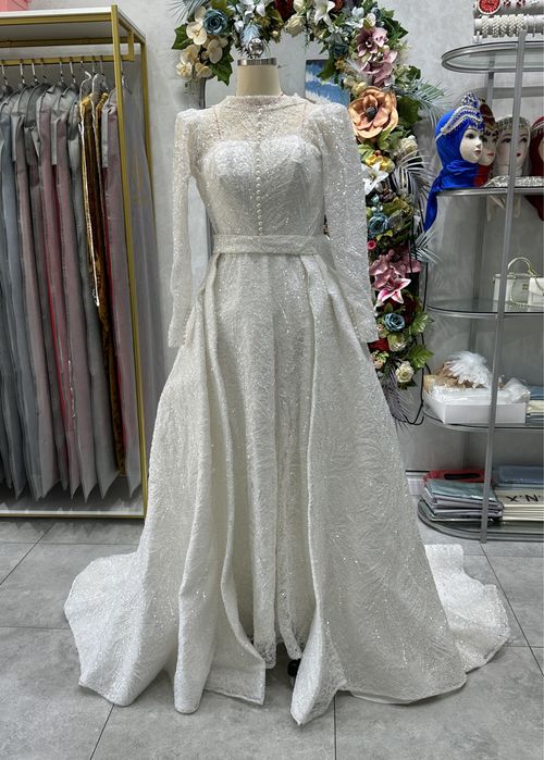 Transformer Kelin libosi sotiladi