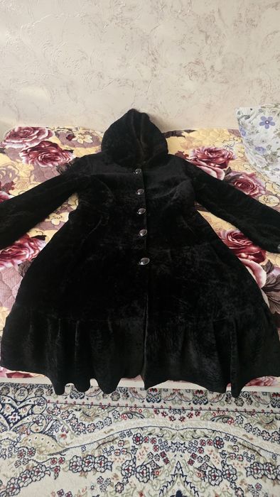 Продам шубу  мутон натуралка 44 - 46 размер