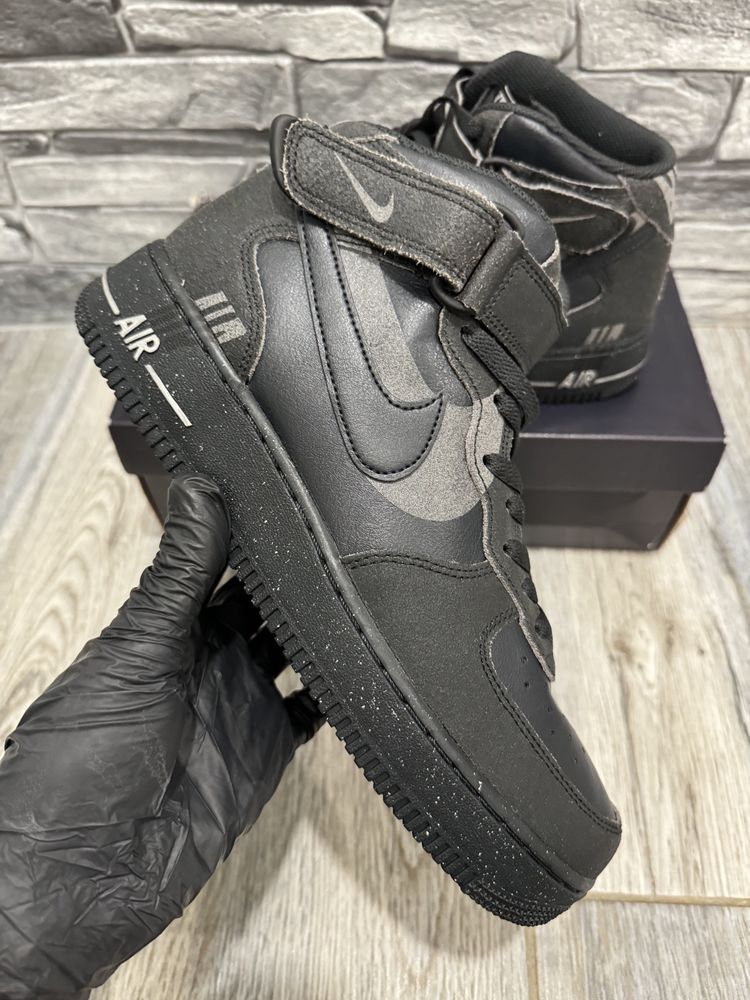 Nike air force 07 off noir LX