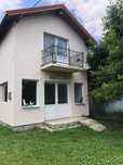 casa P+M la 30 min de Ploiesti(Comuna Dumbrava, Prahova) 3dormitoare+
