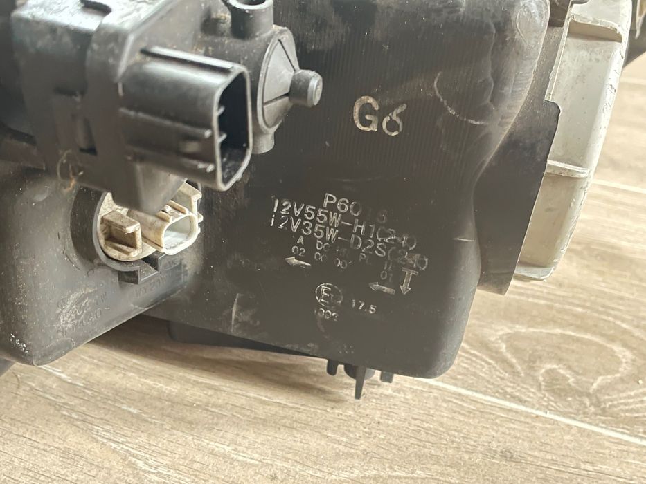 Десен фар за Honda accord 7 2007г