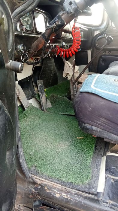 Зил 130 йил 1972 матор полни капримон булган