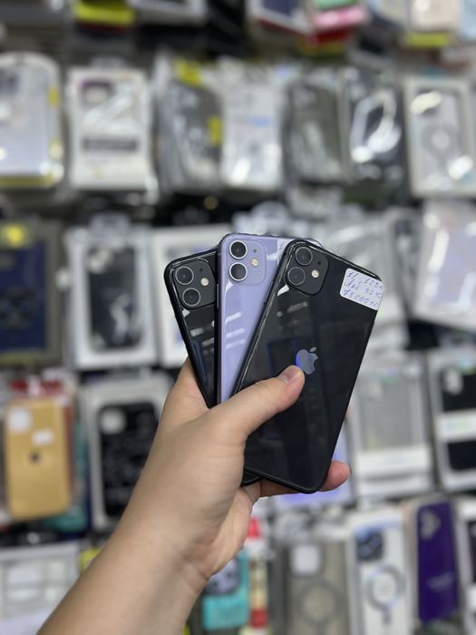 Айфон 11 разные