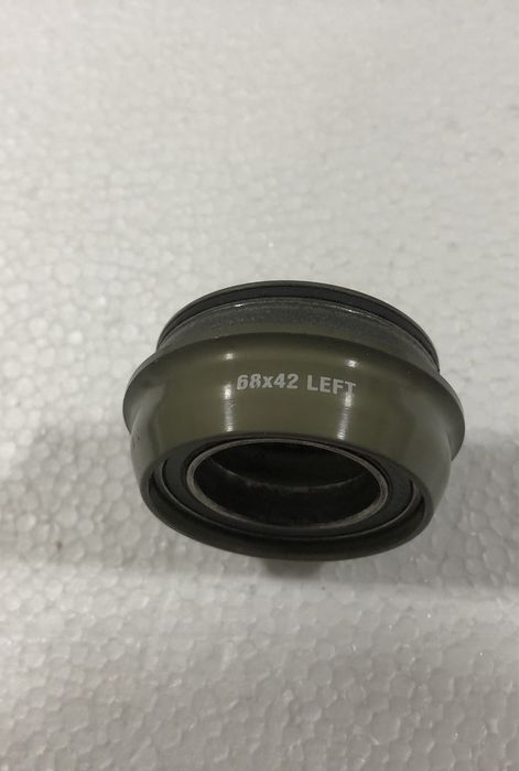 Карбонов курбел Campagnolo 53/39 Athena 11 + чашки 68x42