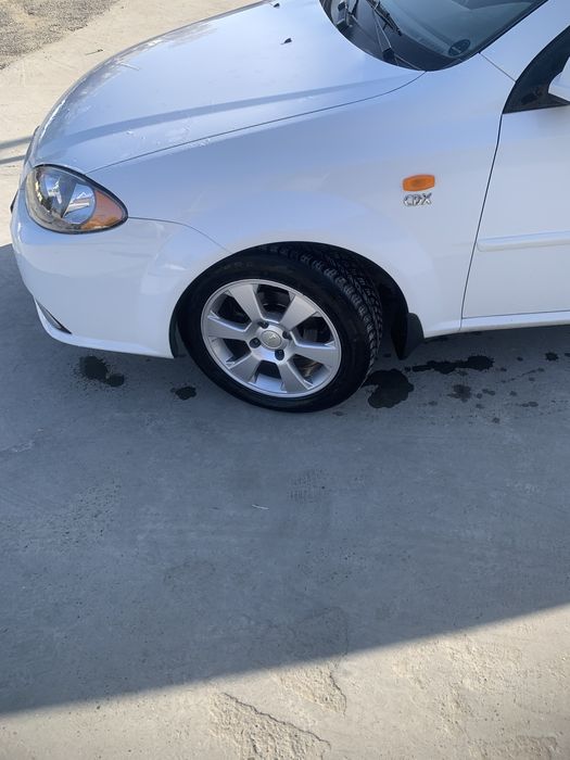 Gentra 16 diska balon sotiladi