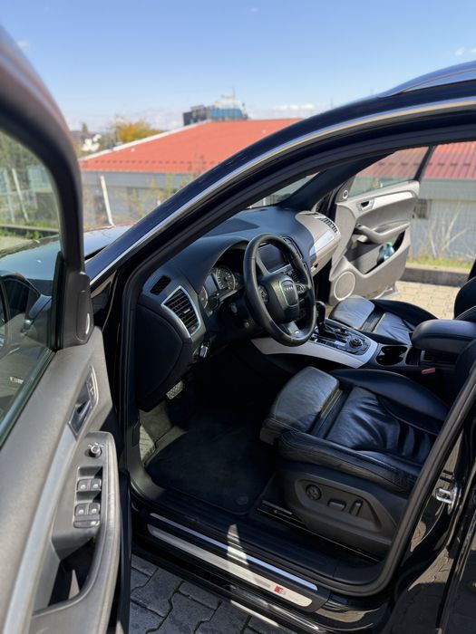 Audi Q5 3.0 TDI Quattro S line 245CP S tronic Panoramic Bang & Olufsen