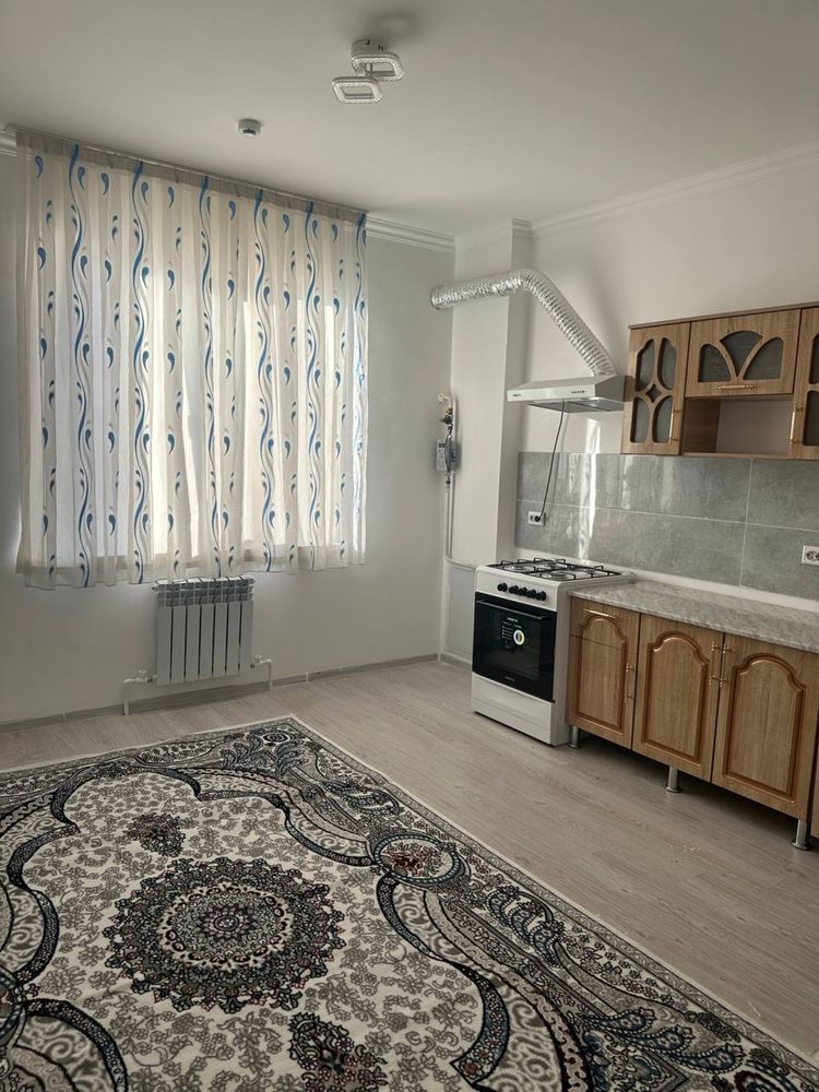 Квартира 1 комнатная 45кв 2 этаж 17 этажный дом