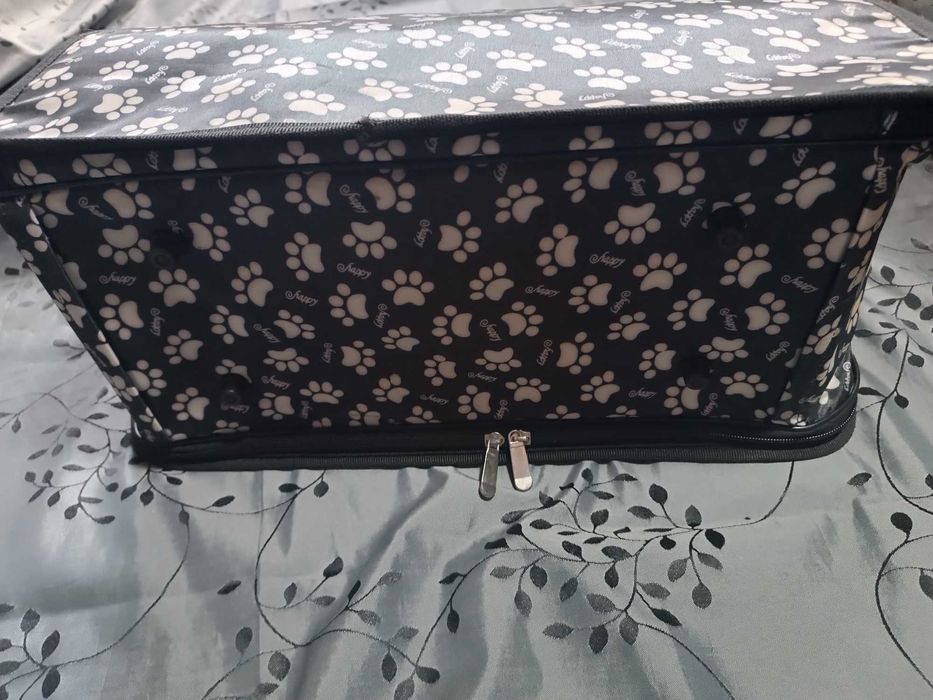 Чанта за домашен любимец