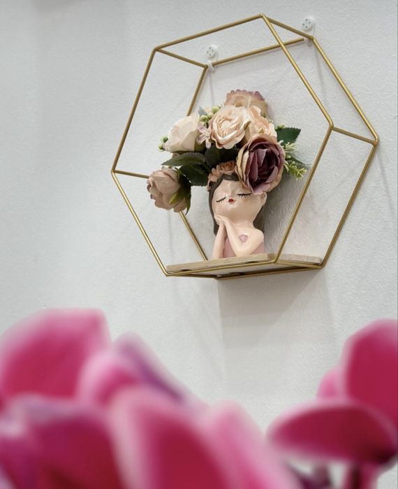 Декорация за стена , кутии за бижута , ретро телефон, свещник