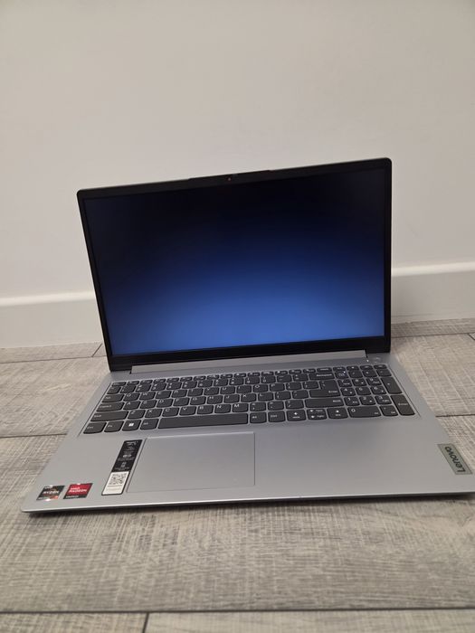 Vand Laptop Lenovo IdeaPad 1 Cu Ryzen 7