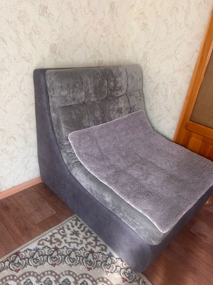 Мебель кресло серое