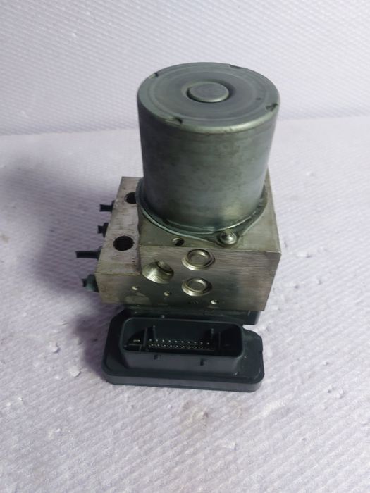 Pompa ABS DSC DXC9 L6 BMW F01 F02 F10 F11 Cod 6853400