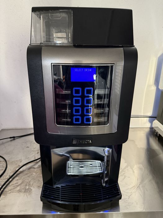 Necta Korinto Prime aparat cafea 1 macinator,2 instant