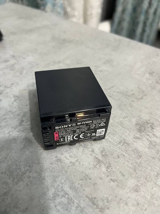 аккумулятор Sony NP-FV100A