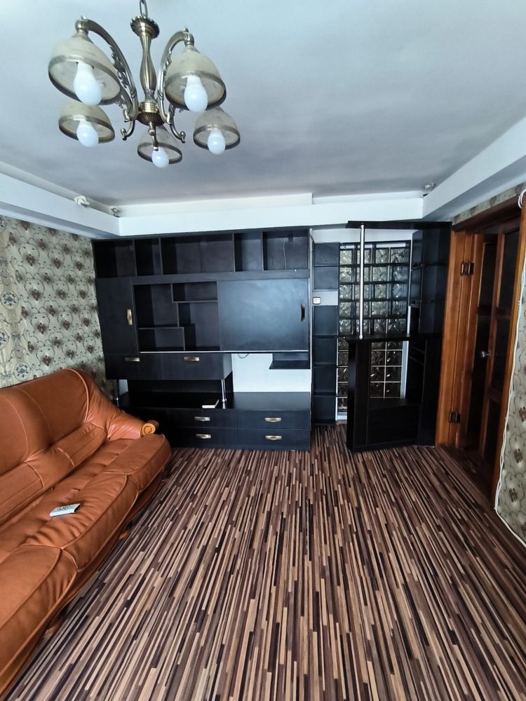 inchiriez apartament