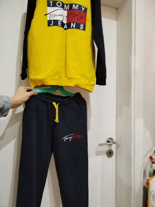 Оригинален детски комплект Tommy Hilfiger