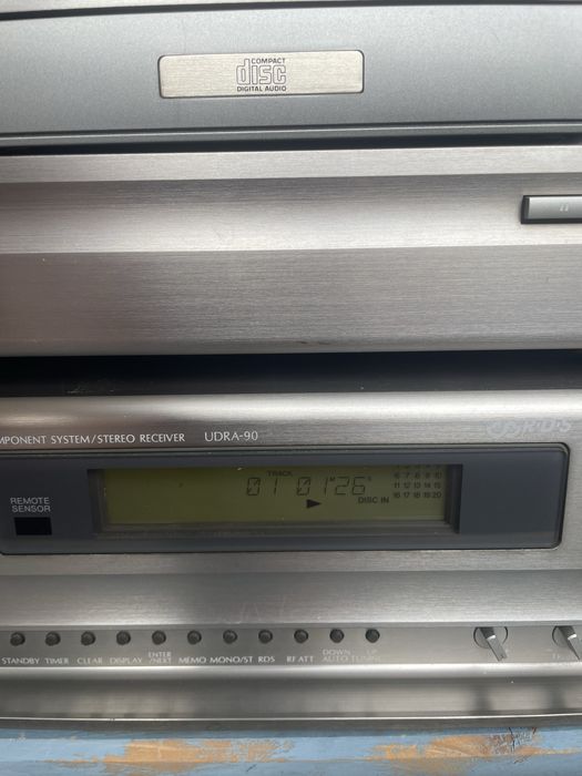 Denon amplituner + cd player