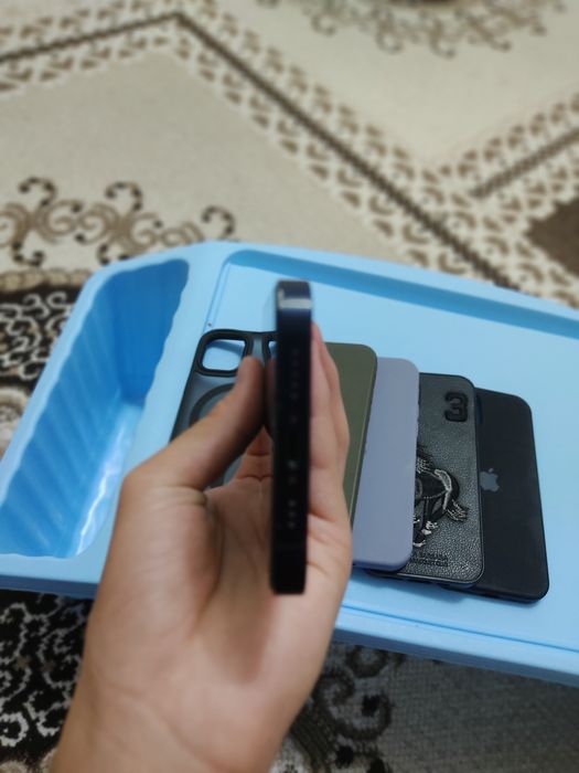 Продам Айфон12 черного цвета