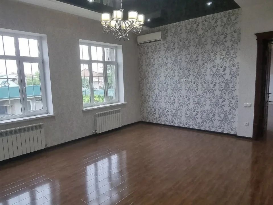 Продаётся евро дом пот поста учкахрамон 2 км