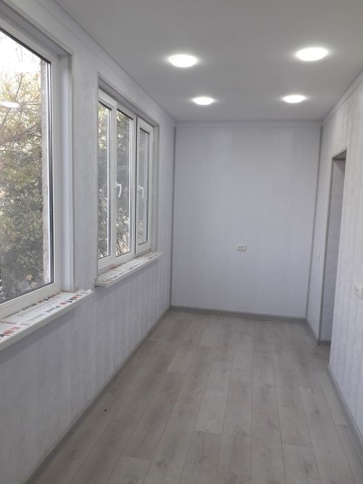 Кладка балкон аблицовичним кирпича