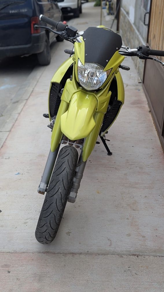 YAMAHA XT660X На части