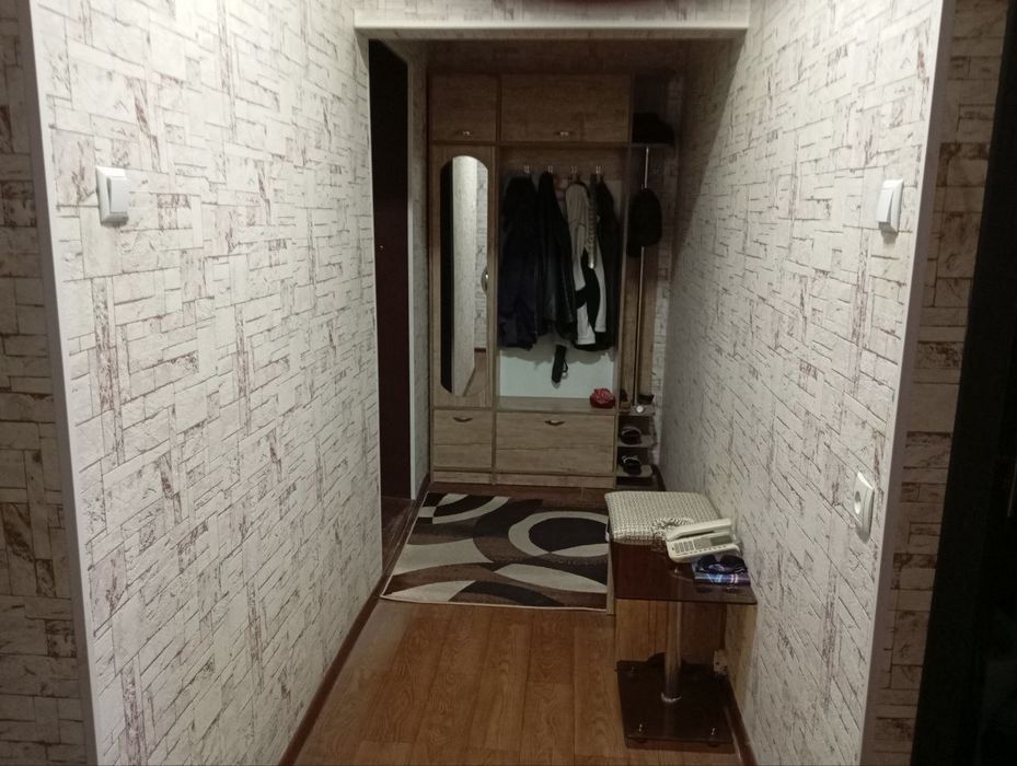 Продажа 4/4/4 на Юнусабад-4,[84кв.)4 хонали сотилади