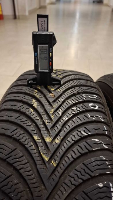 2бр.зимни гуми Michelin Alpin 205 65 15