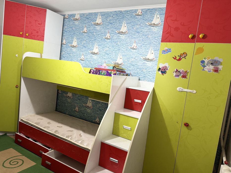 Детский гарнитур