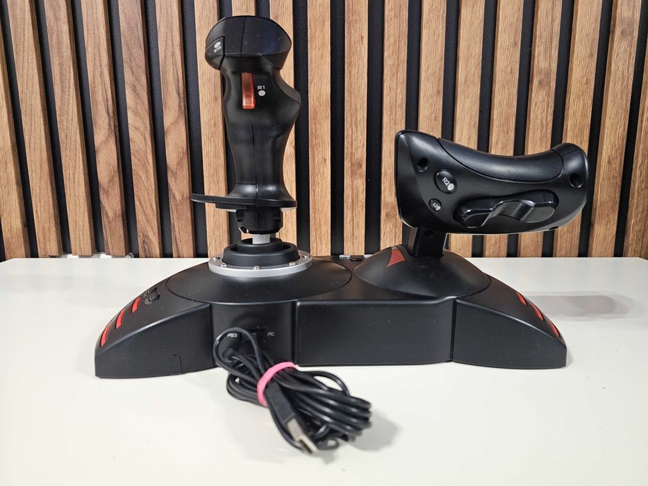 Controller Zbor Thrustmaster T-Flight Hotas X V2 compatibil PC sau PS3