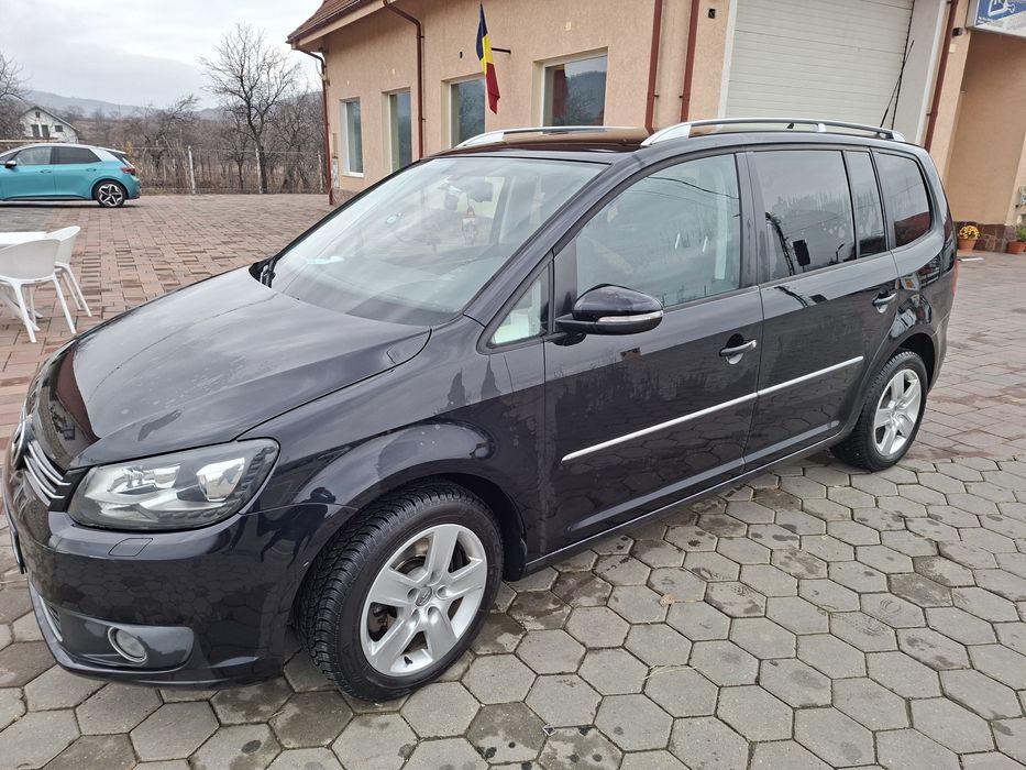 Volkswagen Touran T3 2012 2.0 CFHC 140hp
