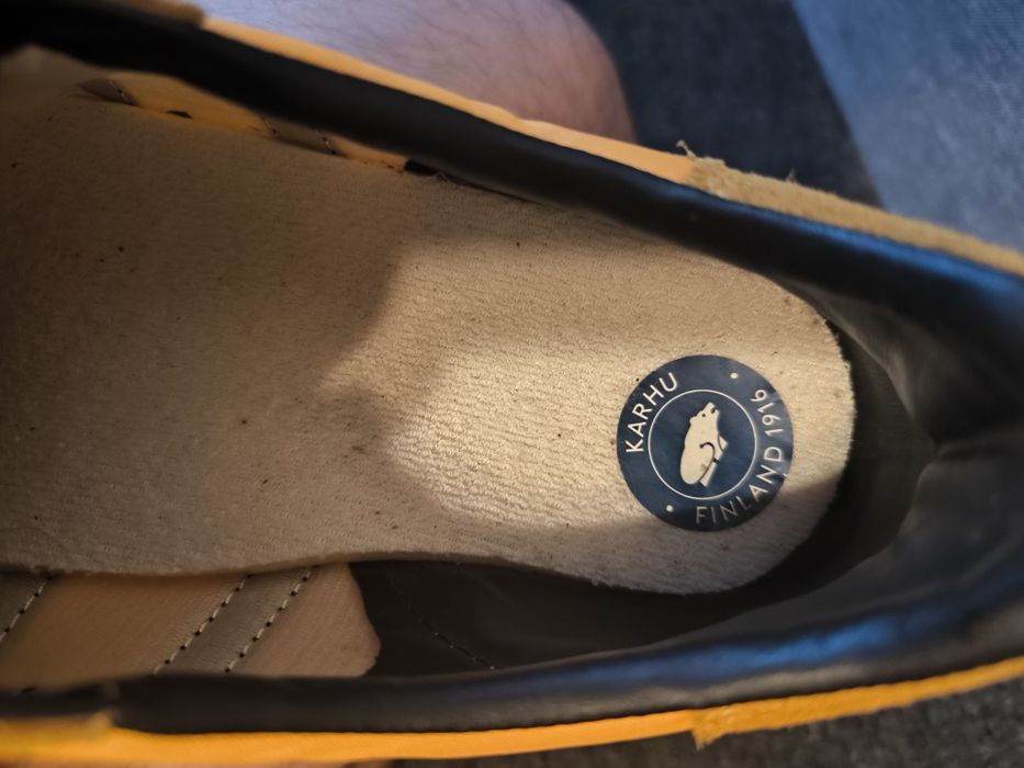 Karhu Albatross orange