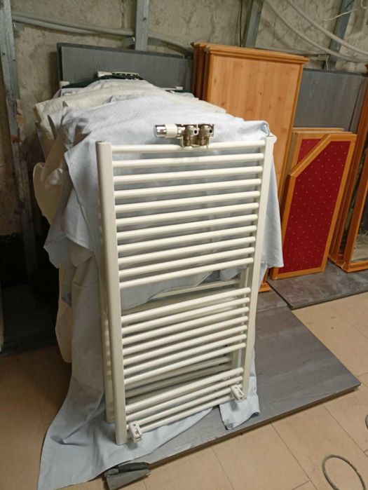 Радиатор за стена / Алуминиева лира