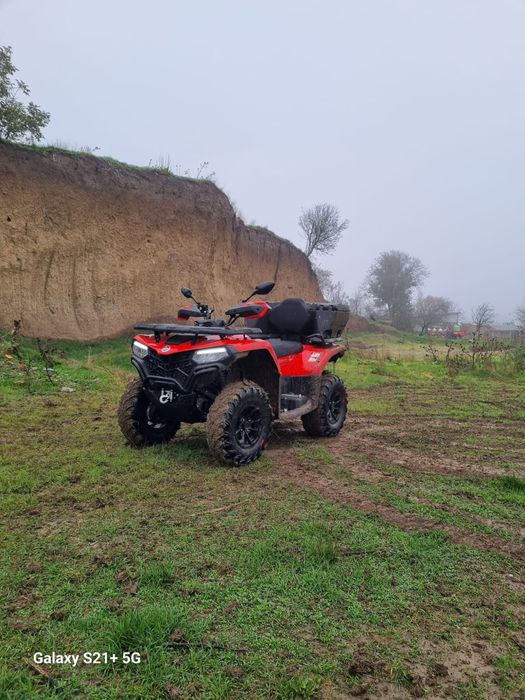 Vând ATV 4*4 cf motto