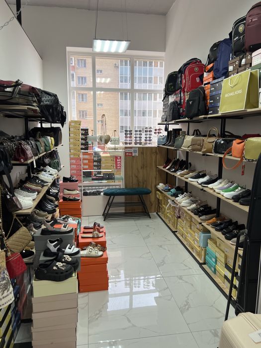 Продам готовый бизнес обуви и сумок