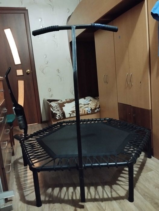 Джампинг, батут.