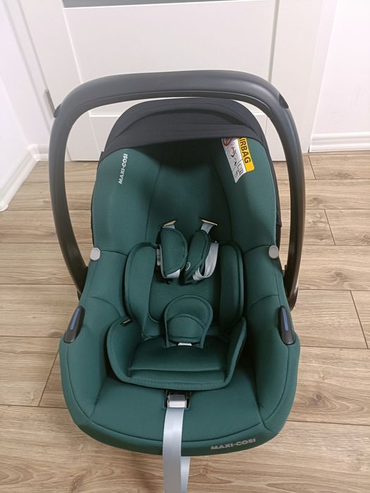Scaun Auto Maxi-Cosi CabrioFix i-Size 0-12 Months + baza isofix family