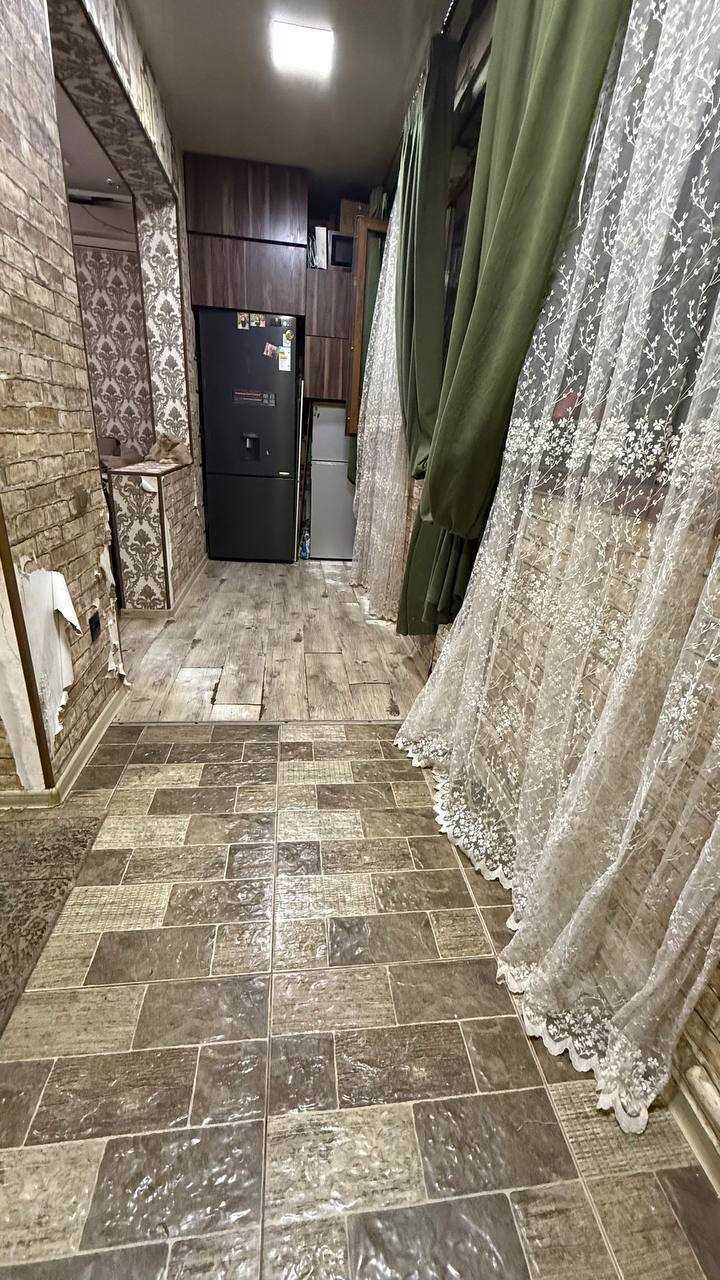 СРОЧНО !! Продается квартира в Яшнабаде 2/1/4 ( 50 кв/м ) Асалобод 1