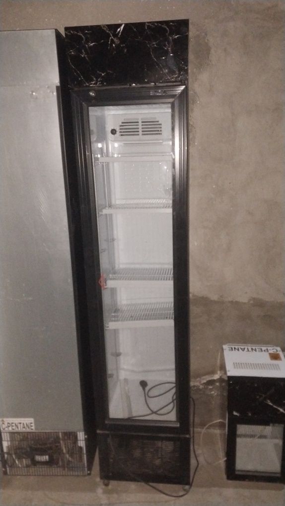 Продам холодильник urgur firminiy