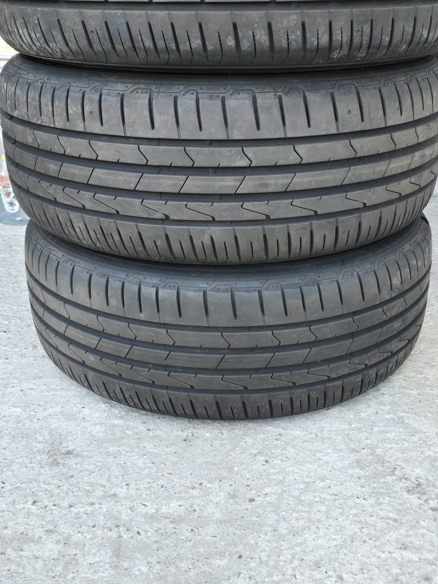 4 Броя 205/50/16 Hankook 7mm