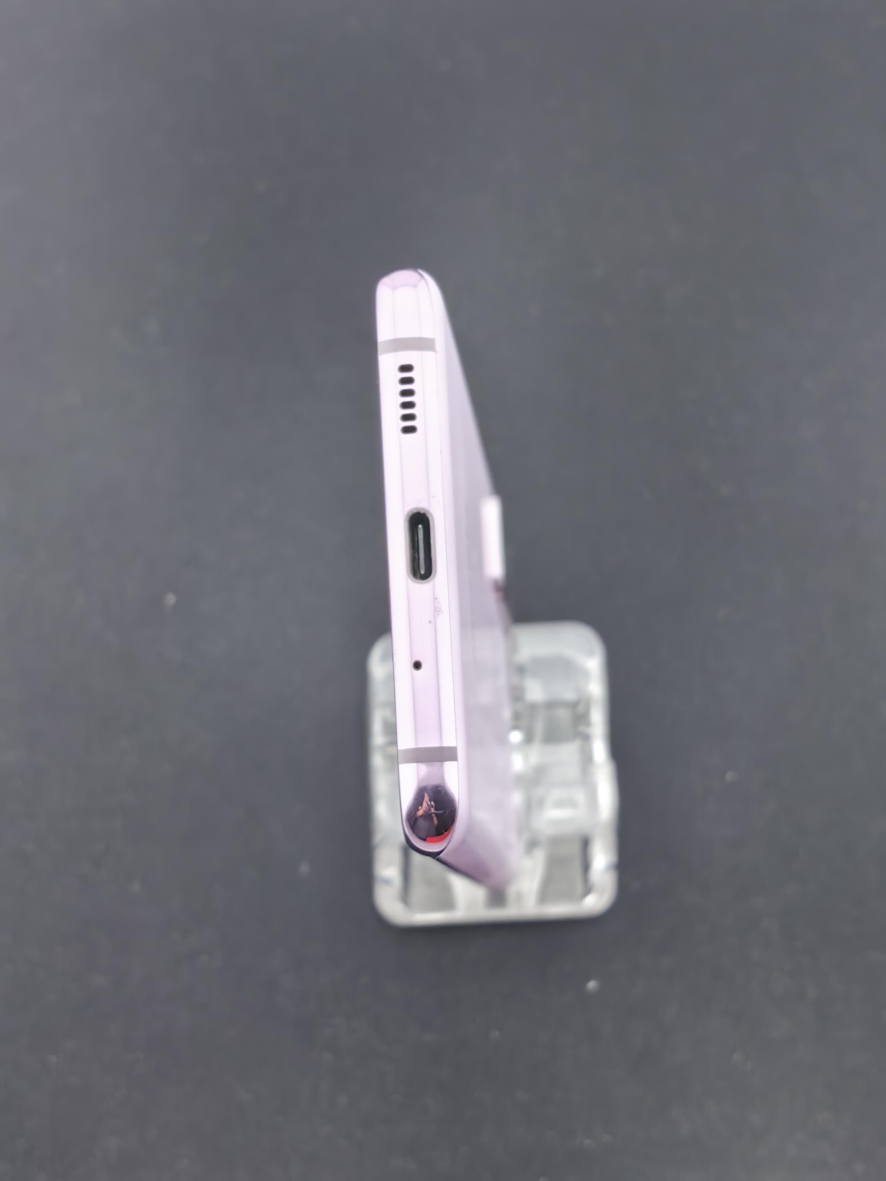 Samsung Galaxy S20 FE  128 GB-pod291