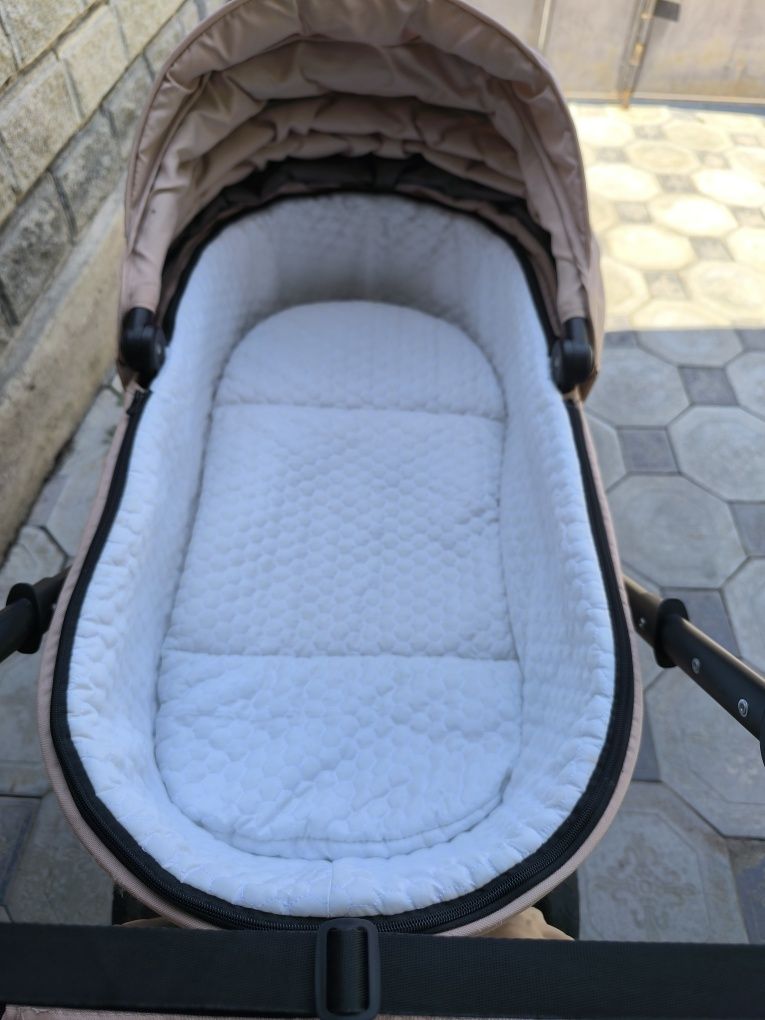Коляска Mikelino 3в1