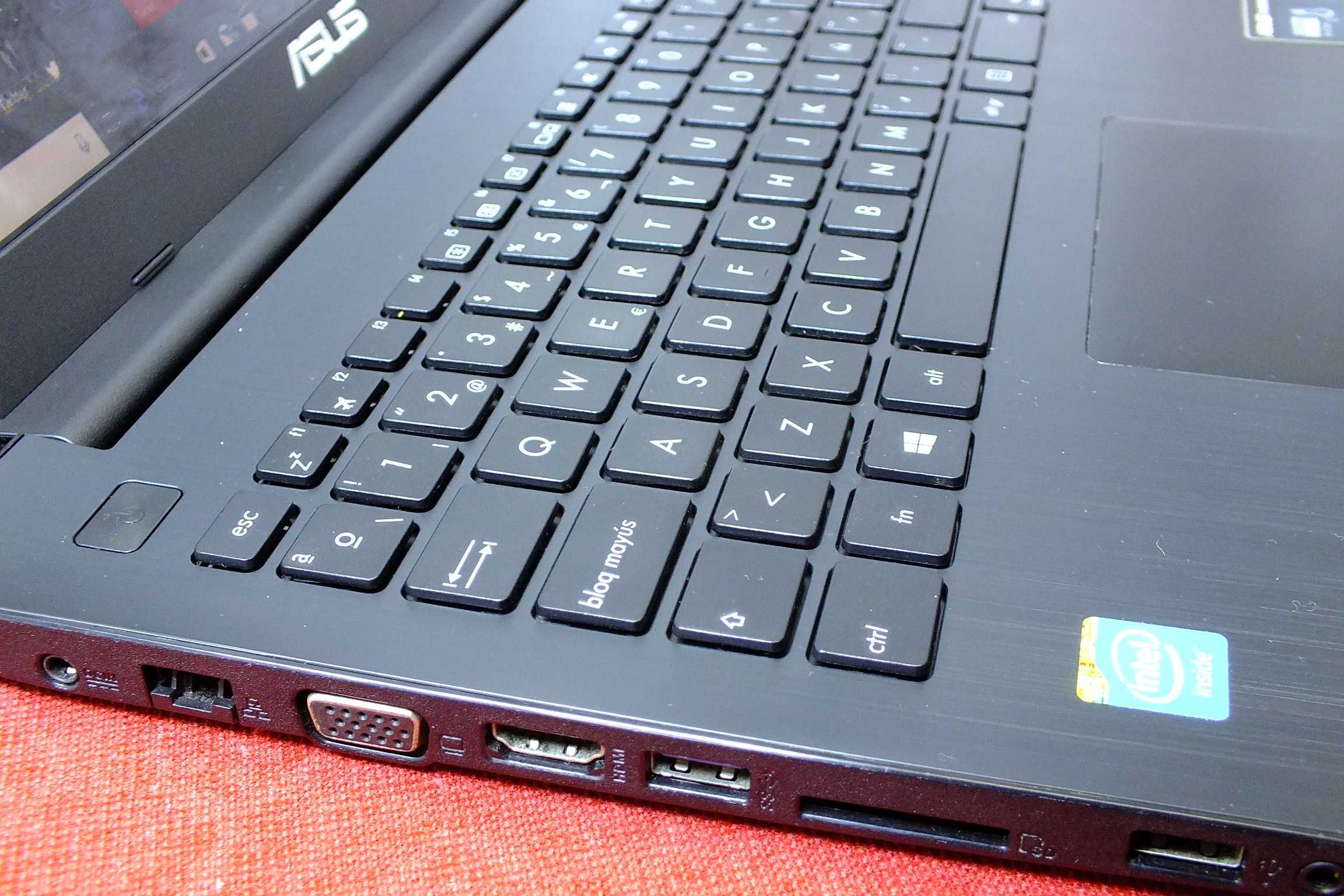 laptop Asus X553M