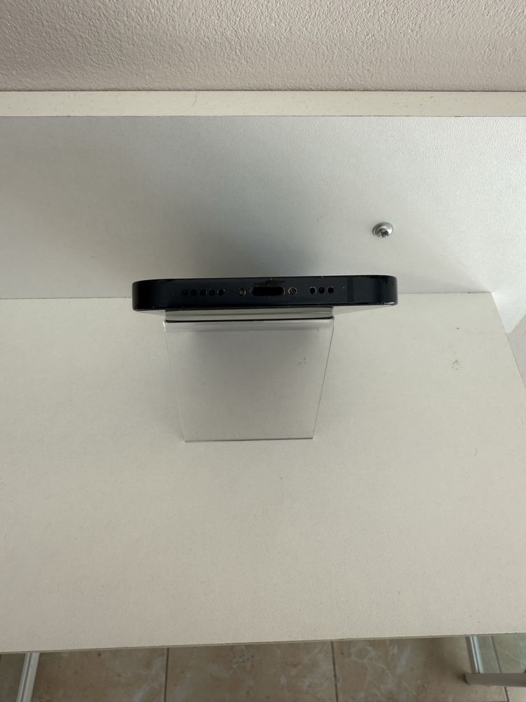 iPhone 13 / 100% Батерия
