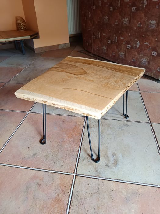 Masa cafea stejar cu picioare metalice