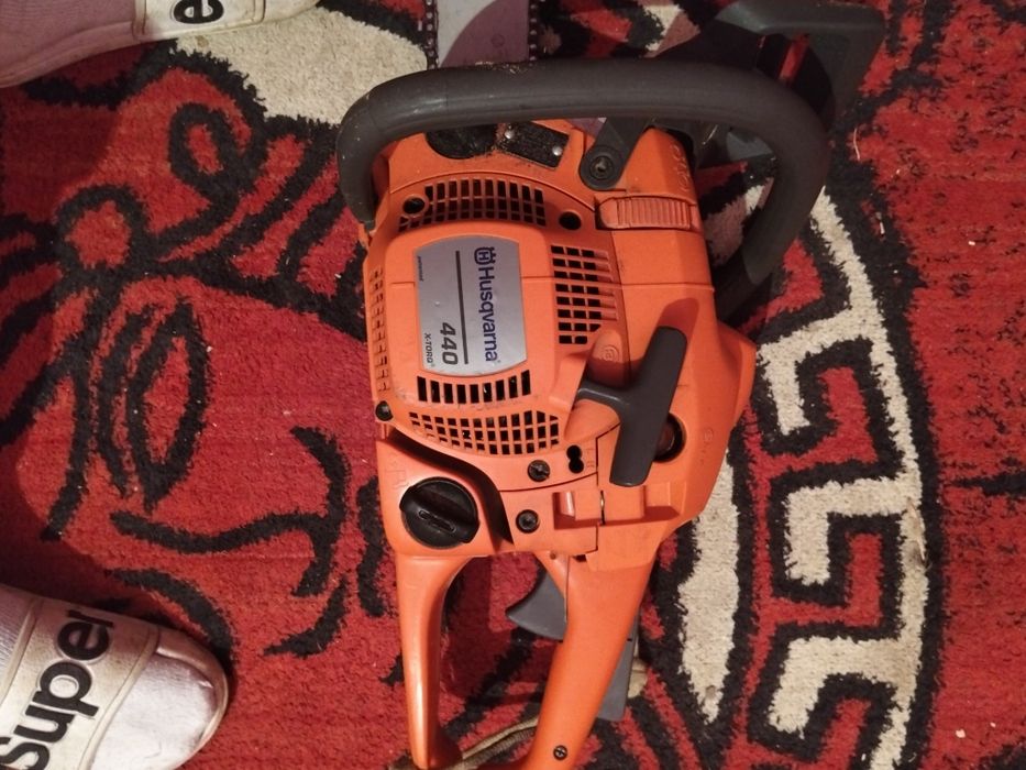 Vând huzvarna 440 xtorc original de suwedia