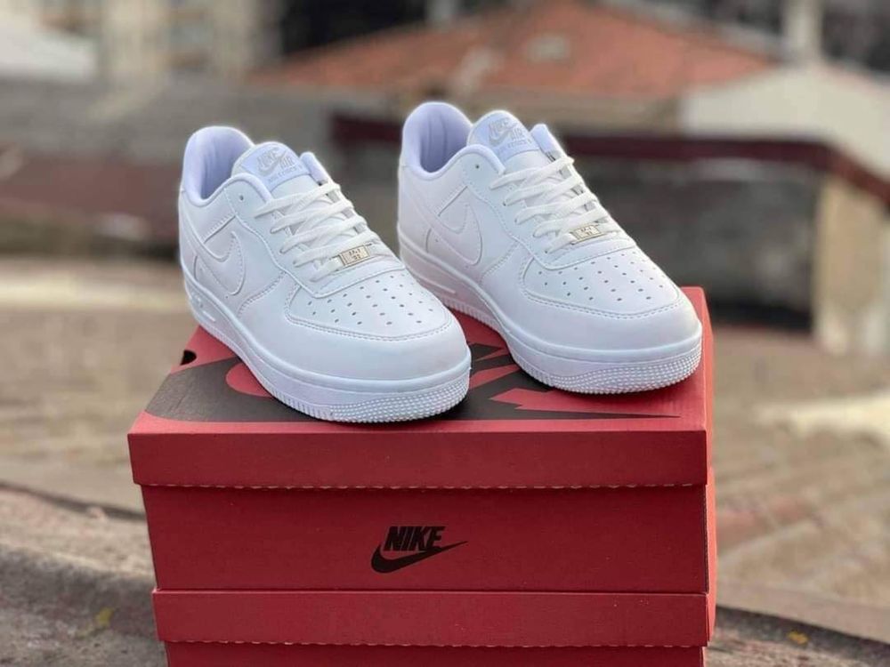 Vând adidași Nike force 1 noi la cutie nr 39