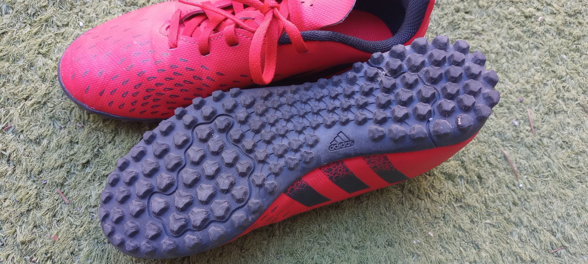 Футболни обувки Adidas