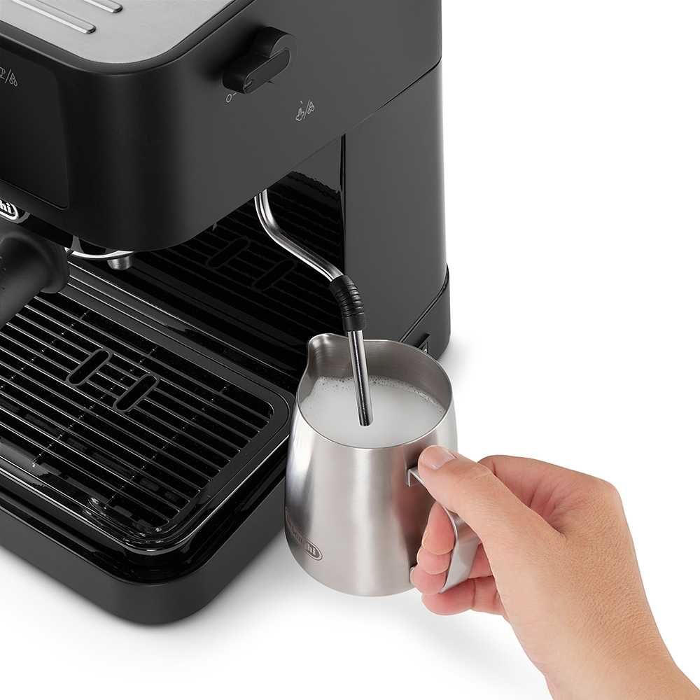 Кофеварка Рожковая DeLonghi EC230.BK