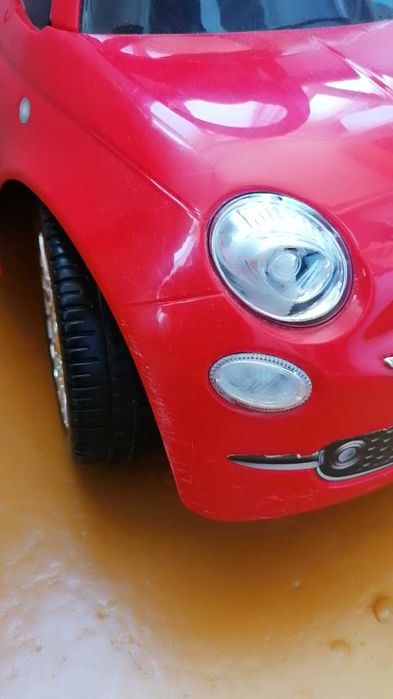 Детска кола за бутане Fiat 500