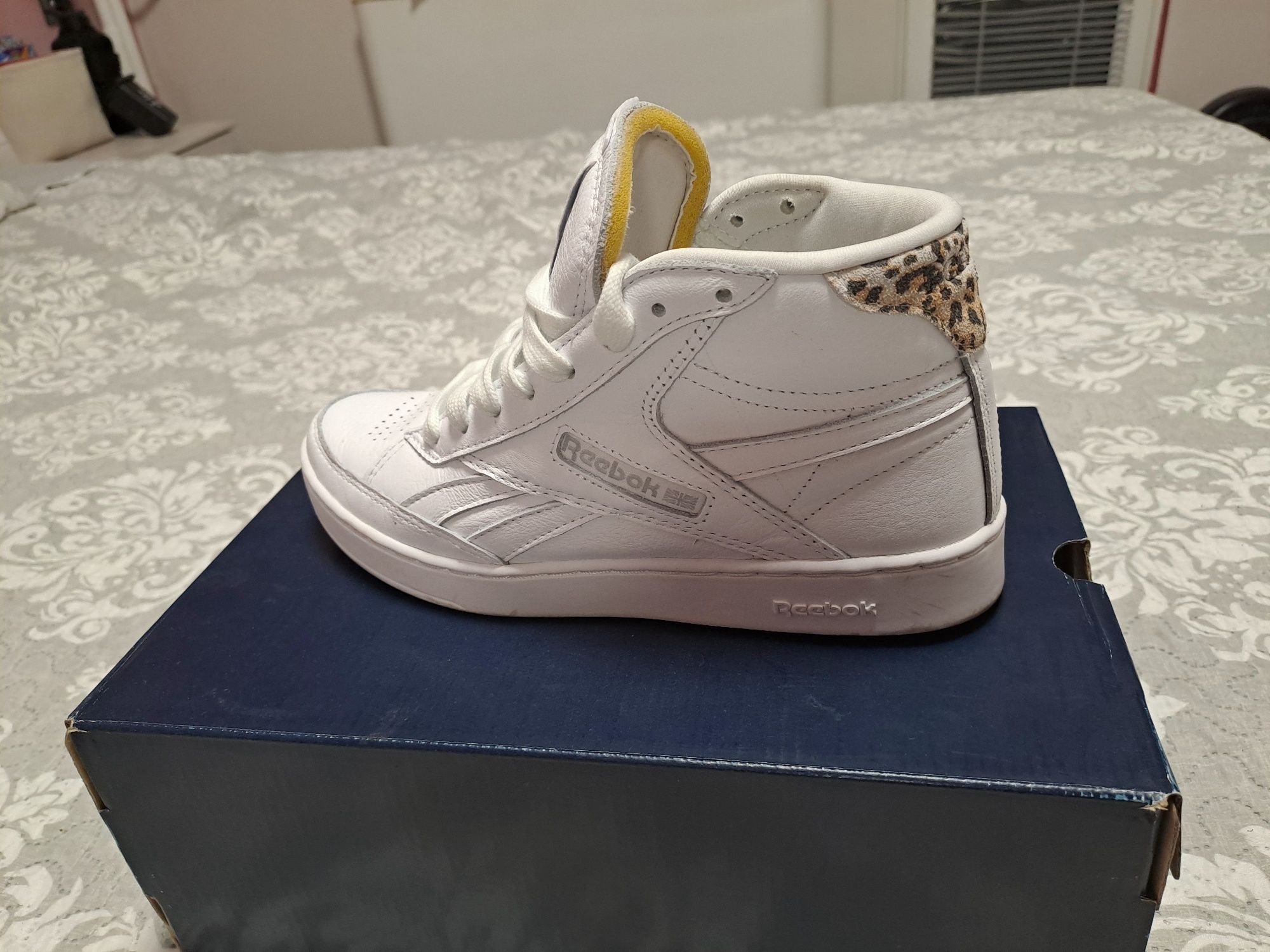 Reebok високи кецове